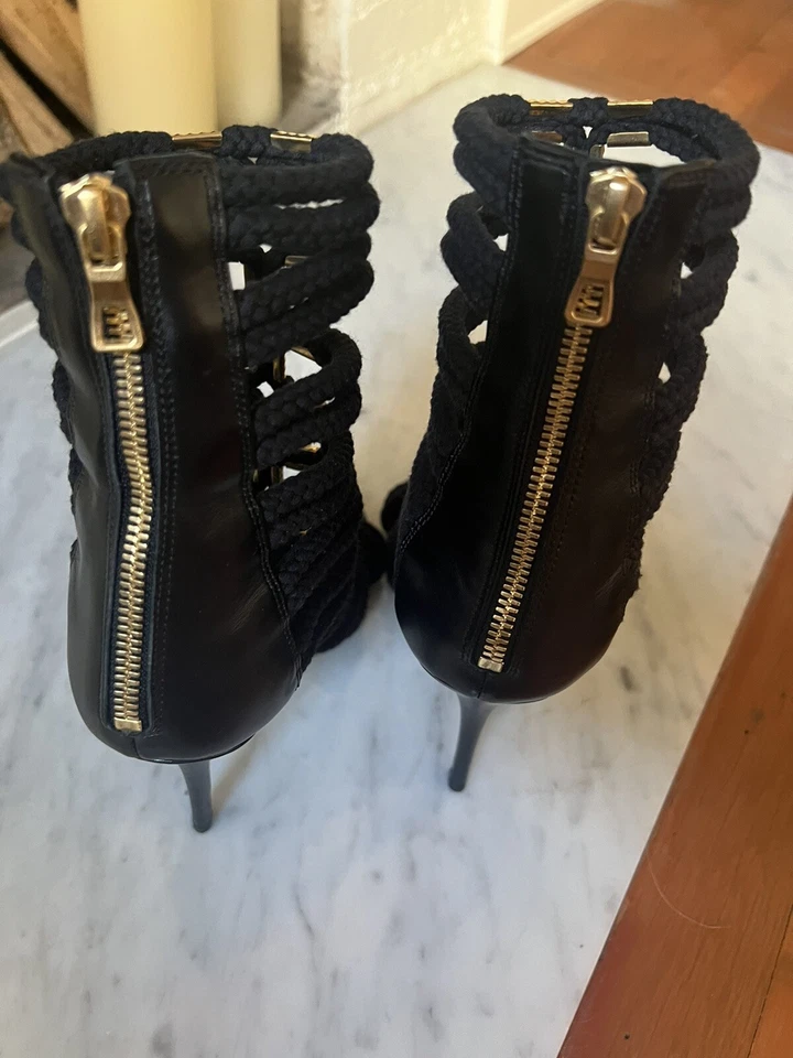 Balmain x H&M Black high heel sandal pumps size 38 US8 as seen on runway - Image 4 of 4