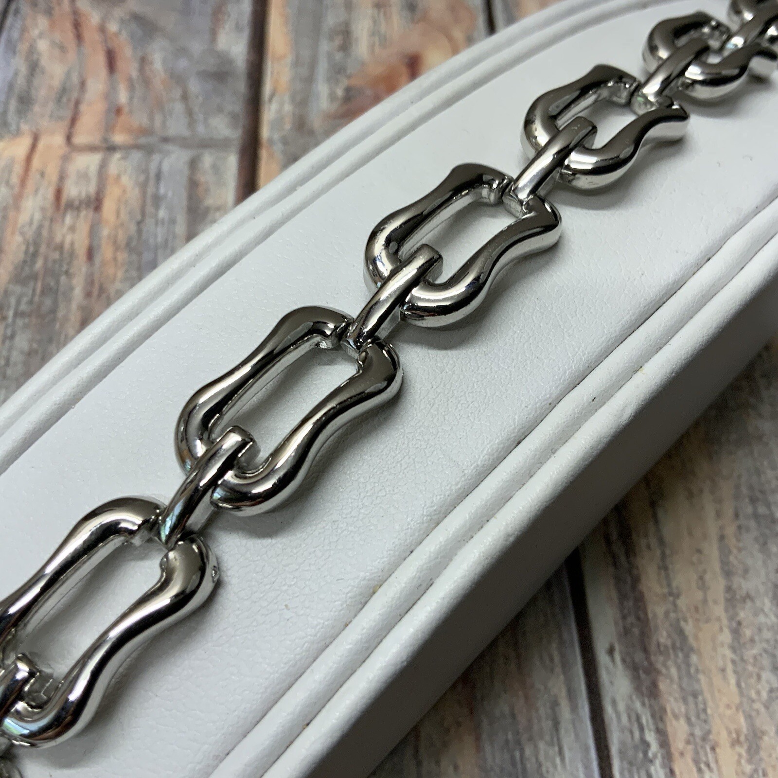 Silver tone rectangular peanut link bracelet in s… - image 2