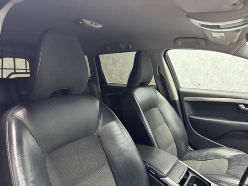 2017 Volvo V70 2.0 D4 SE Lux Auto Euro 6 (s/s) 5dr ESTATE Diesel Automatic - Picture 18 of 24