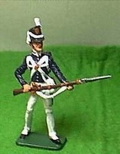 TOY SOLDIERS TIN WAR OF 1812 AMERICAN INFANTRY SOLDIER AT READY 54 MM