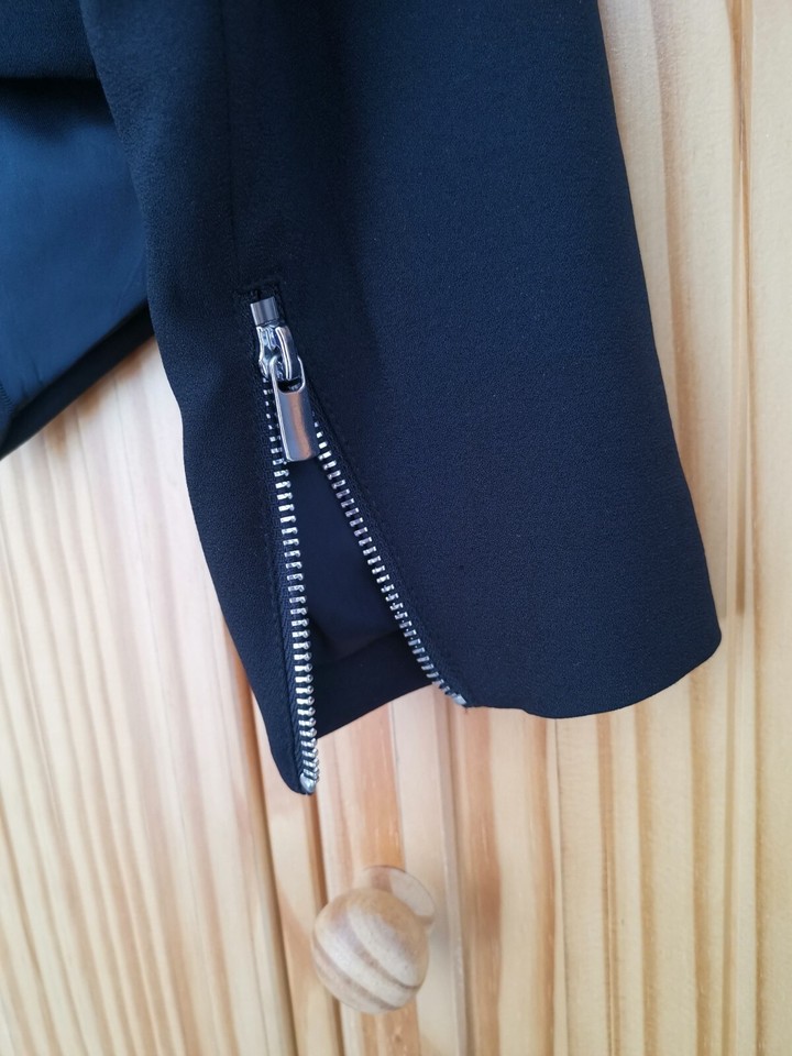 H&M Black Smart Suit Jacket, with shoulder pads & sleeve zips, UK Size