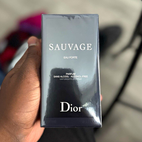 Dior Sauvage Eau Forte Parfum Alcohol-Free Spray Regular Size