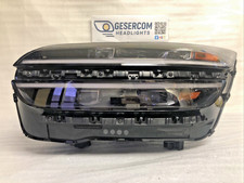 2022-2023 GENESIS GV70 LEFT HEADLIGHT XENON LED COMPLETE OEM Crack Lens