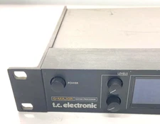 t.c.electronic G-MAJOR Guitar Multi Effect Rack AC100V