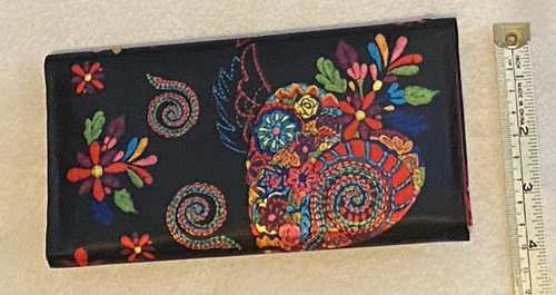 !Ay Guey! Womens Satin Wallet New No Tags Mexico - Picture 6 of 6
