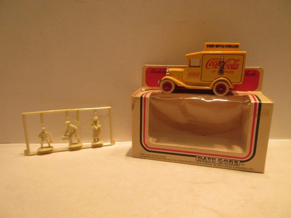 Lledo Coca-Cola Vintage Manufacture Diecast Delivery Trucks for