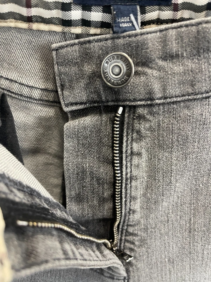 Женские серые прямые джинсовые брюки Burberry размер 8 - Изображение 4 из 4