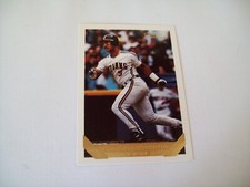 Carlos Baerga Cleveland Indians 1993 Topps GOLD INSERT #221 BASEBALL Guardians