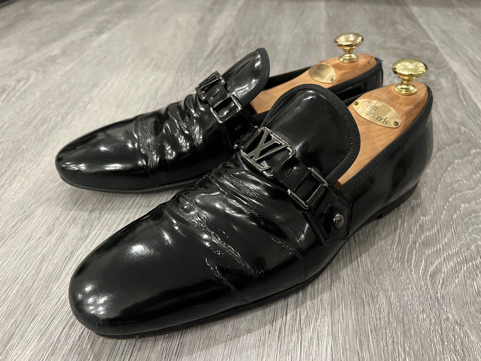 LOUIS VUITTON（LV） Louis Vuitton eleganti mocassini slip on vernice vetro scarpe nere taglia 8 5