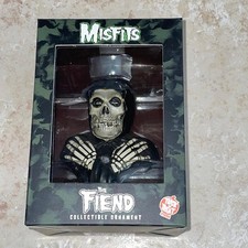 TRICK OR TREAT THE MISFITS FIEND HOLIDAY HORROR DECORATION ORNAMENT MAARCM100