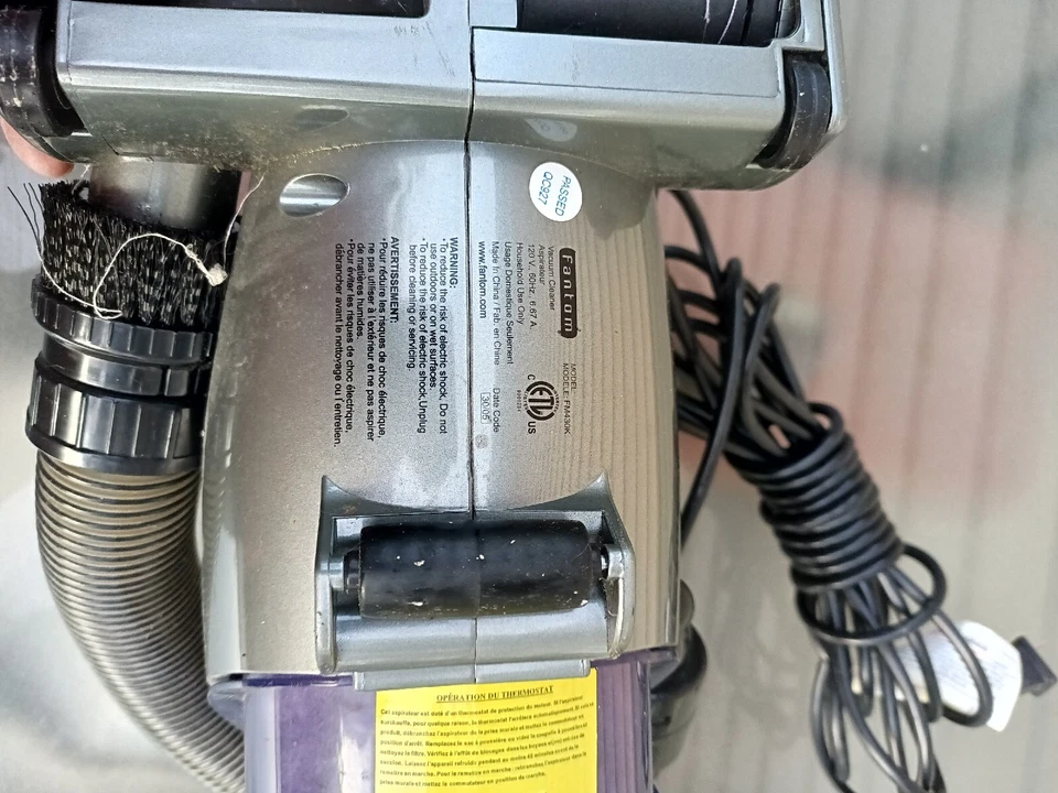 Fantom MODEL FM430K Bagless Cyclonic Handheld Vacuum Cleaner - Image 4 of 4