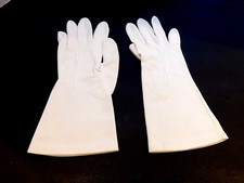 DESIGNER LADIES WHITE NYLON DRESS GLOVES UNLINED SIZE 7