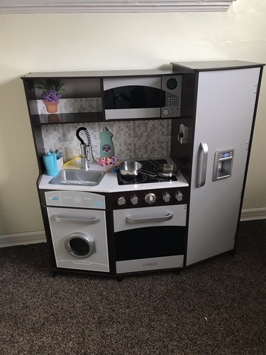 kidkraft large play kitchen with lights & sounds