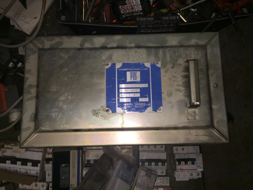 materiale elettrico  industriale spine blindo fusibili e altro - Immagine 3 di 4