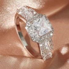 Women Zirconia Silver Promise or Engagement Ring / Size 8 9 10