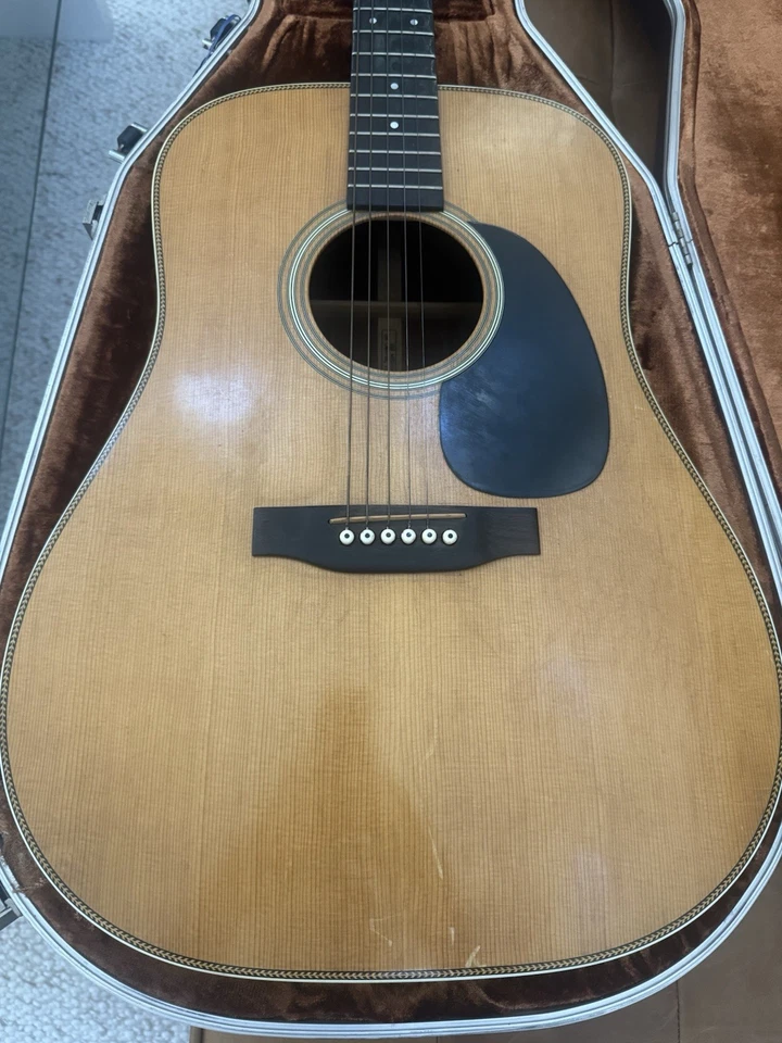 Guitarra acústica Martin D28 1981 Foto 2 de 4