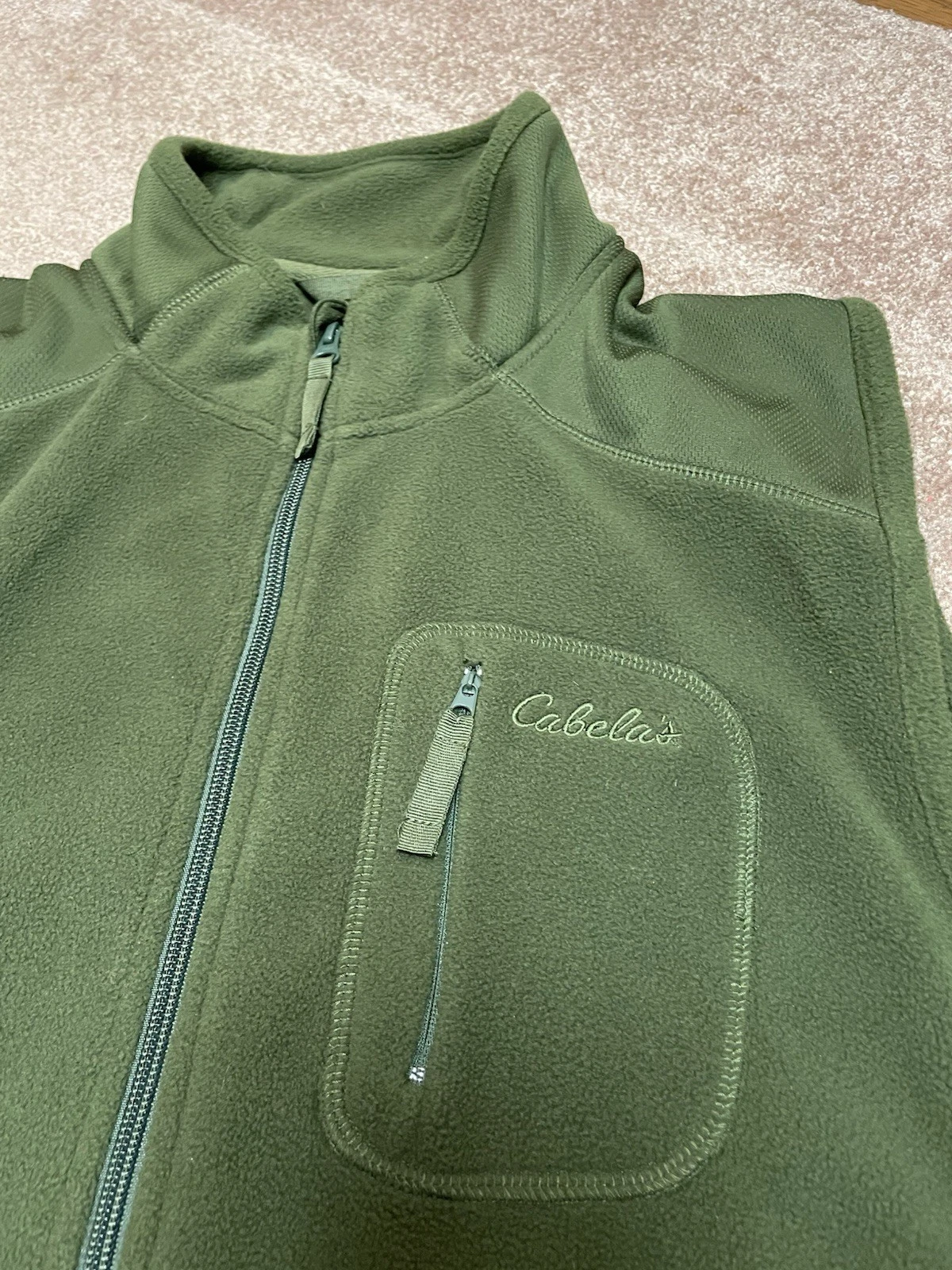 Cabelas Vest Mens L Green Full Zip Fleece Vest Pockets Outdoors Hiking Camp Fish
