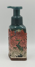 Bath Body Works Red Gold Fall Leaves Foaming Soap Holder Sleeve