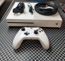 Microsoft Xbox One S 1681 1TB Video Game Console - White (8733)