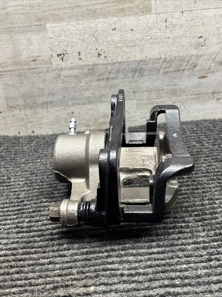 Pinza de freno de disco Cardone 19-B1637 para modelos selectos 92-04 Acura Honda Isuzu Foto 4 de 4