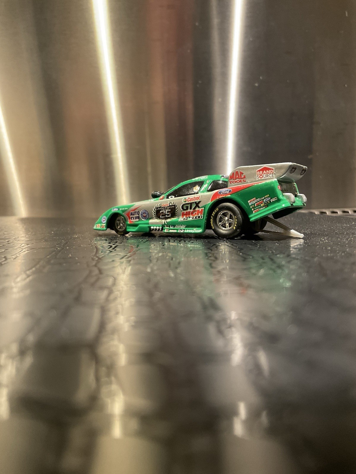 Picture 5 of 9