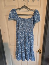 Womens GAP Dize Medium Summer Dress Blue And Whit Floral Print Short Sleeve