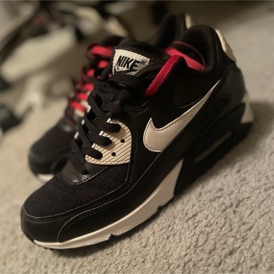 Nike Men’s Athletic Shoes Black Red with White Swoosh Men main image 3