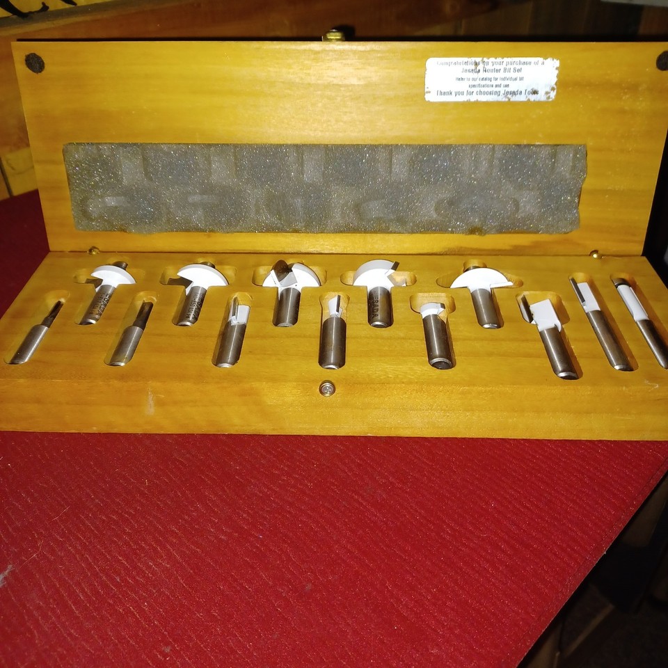 Hitachi M12VC Corded Electric Router P19012999 and JESADA 13PCS Bit Set ...