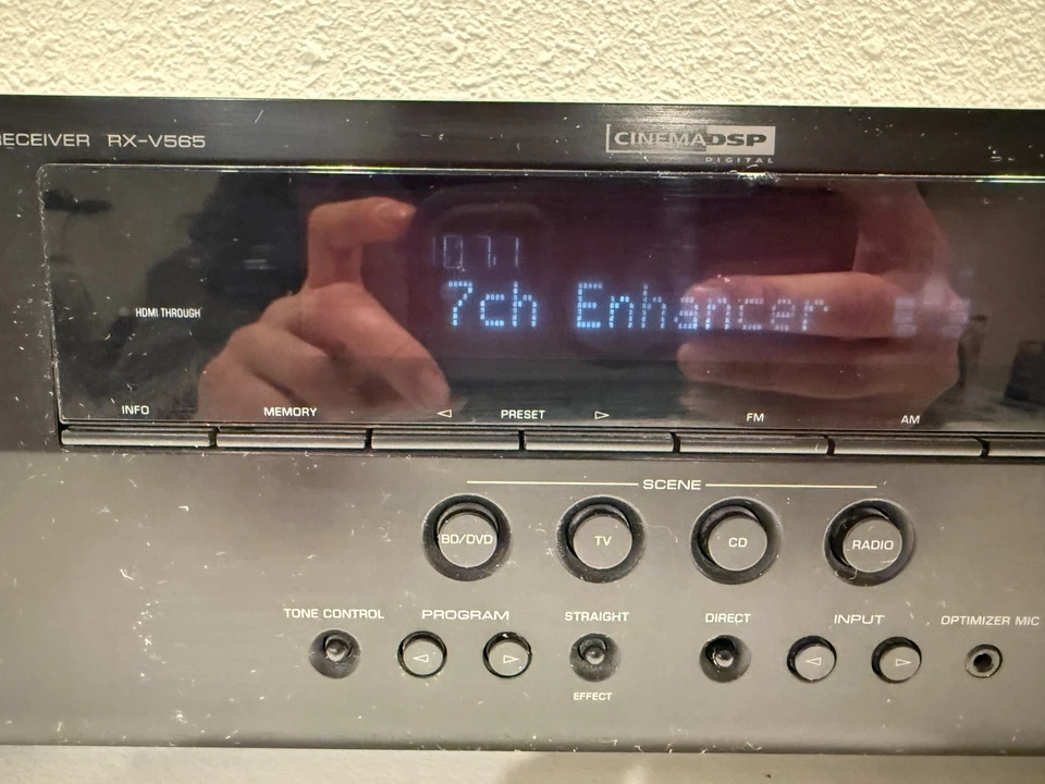 Yamaha RX-V565 Channel HDMI Dolby DTS Natural Sound A/V Receiver - Image 4 of 4