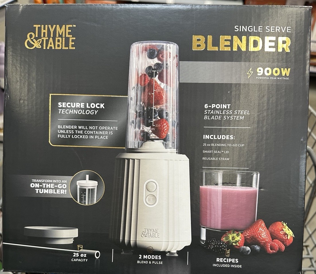 Thyme And Table Single Serve Blender 900 W With On The Go Tunbler Brand New