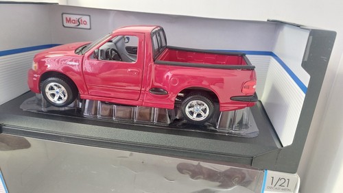 Maisto Ford SVT F-150 Lightning 1:21 in Box Mint - Picture 4 of 10