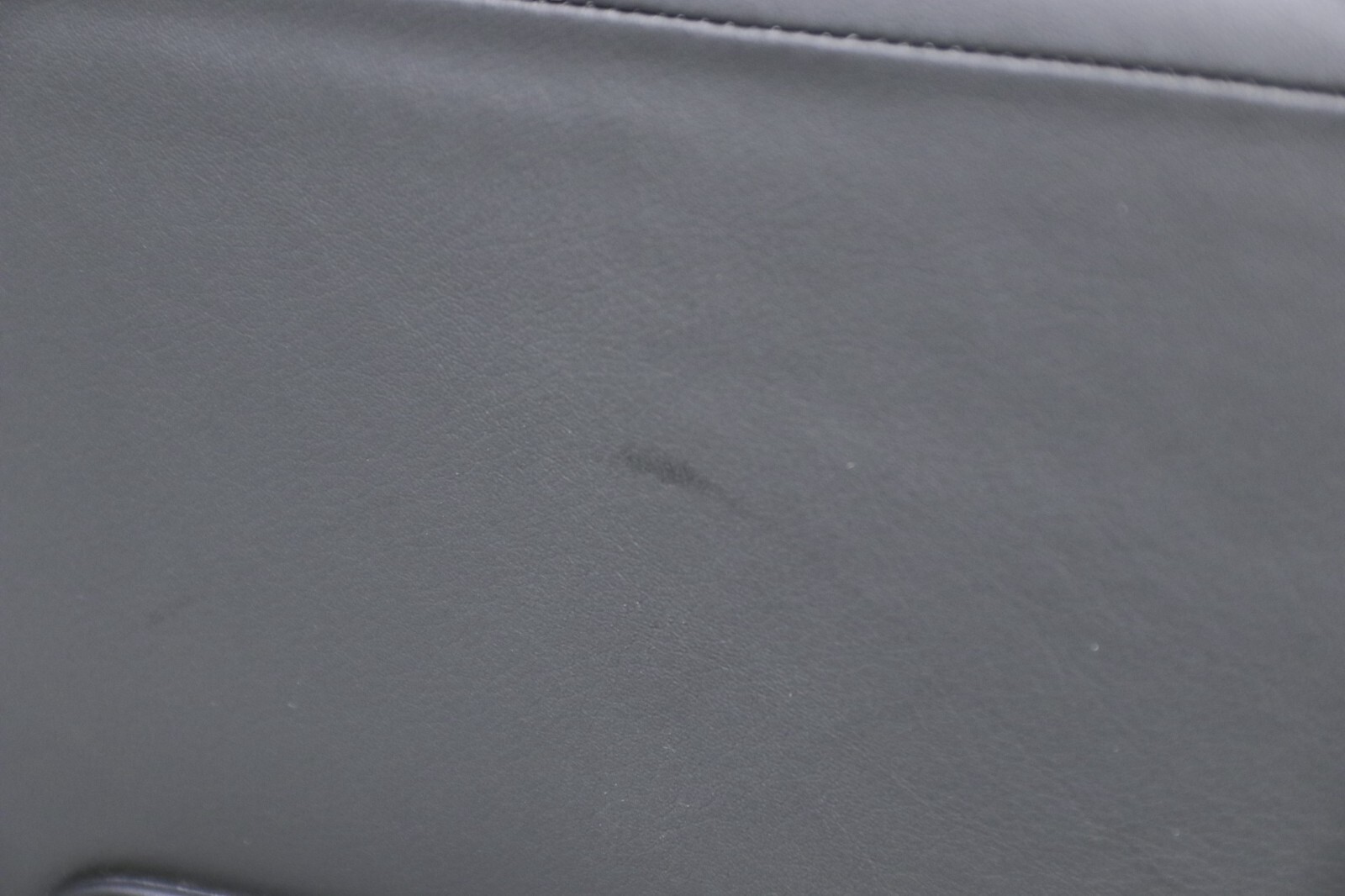 McLaren GT Rear Leather Bulkhead Trim Panel Assembly 22NB640GP 2020 - 2023 OEM