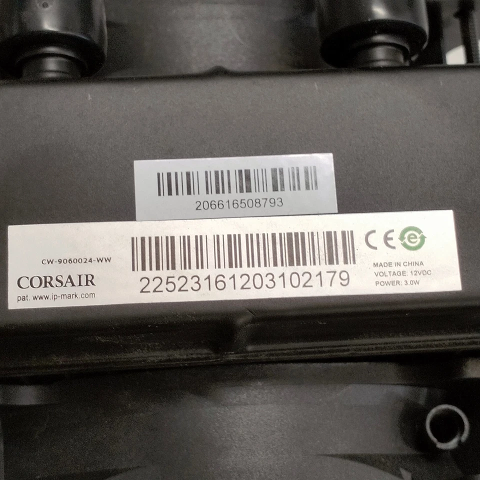 Corsair Hydro H80i v2 Intel Liquid CPU Cooler CW-9060024-WW - Image 2 of 4