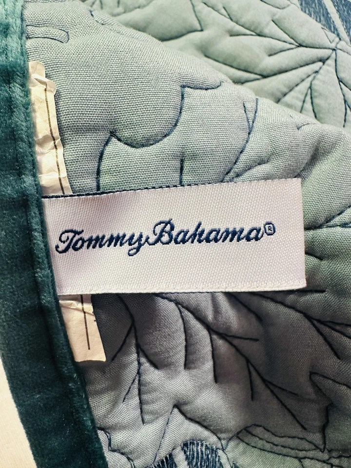 Corredor de terciopelo verde G. Tommy Bahama Foto 2 de 2