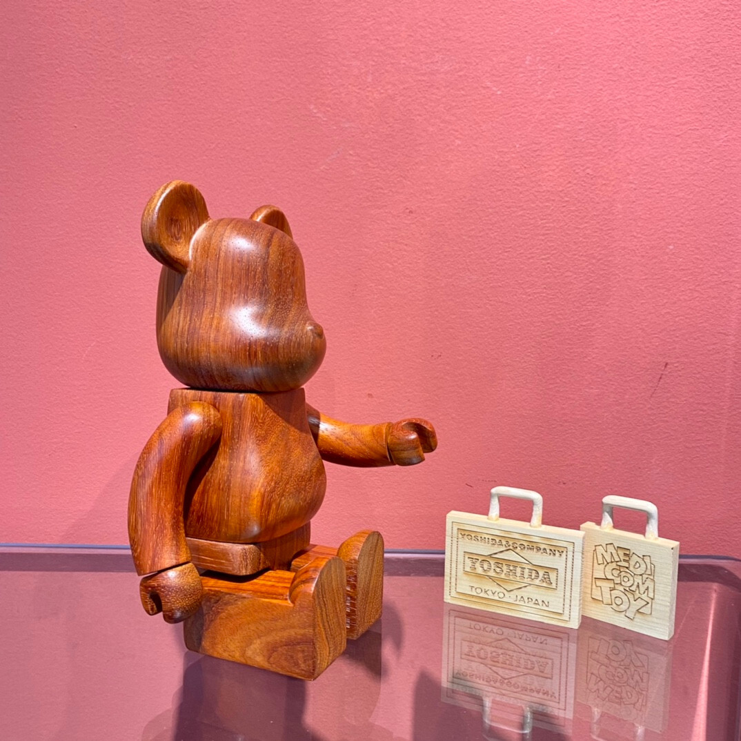 Bearbrick 400% Porter Suitcase Bear 11