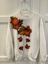 Fall Style Pumpkin Crewneck Sweatshirt Women  s Size Large Long Sleeve