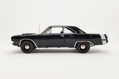 Modèle Réduit ACME 1:18 Dodge Dart Swinger 340 1970 - Noire Et Blanche
