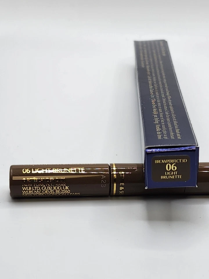 Estee Lauder Brow Perfect 3D All In One Styler 06 morena clara - Imagem 2 de 3