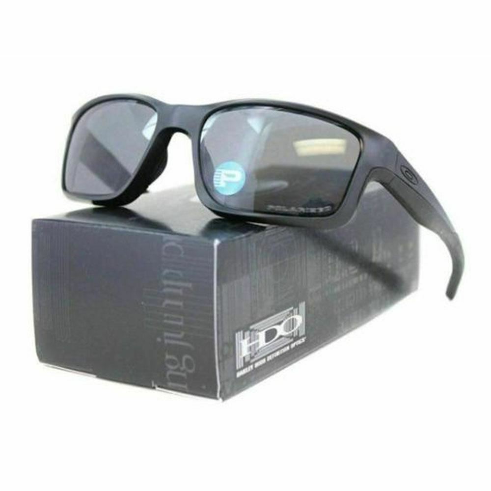 Oakley Chainlink Men's Sunglasses W/Grey Polarized Lens OO9247-15