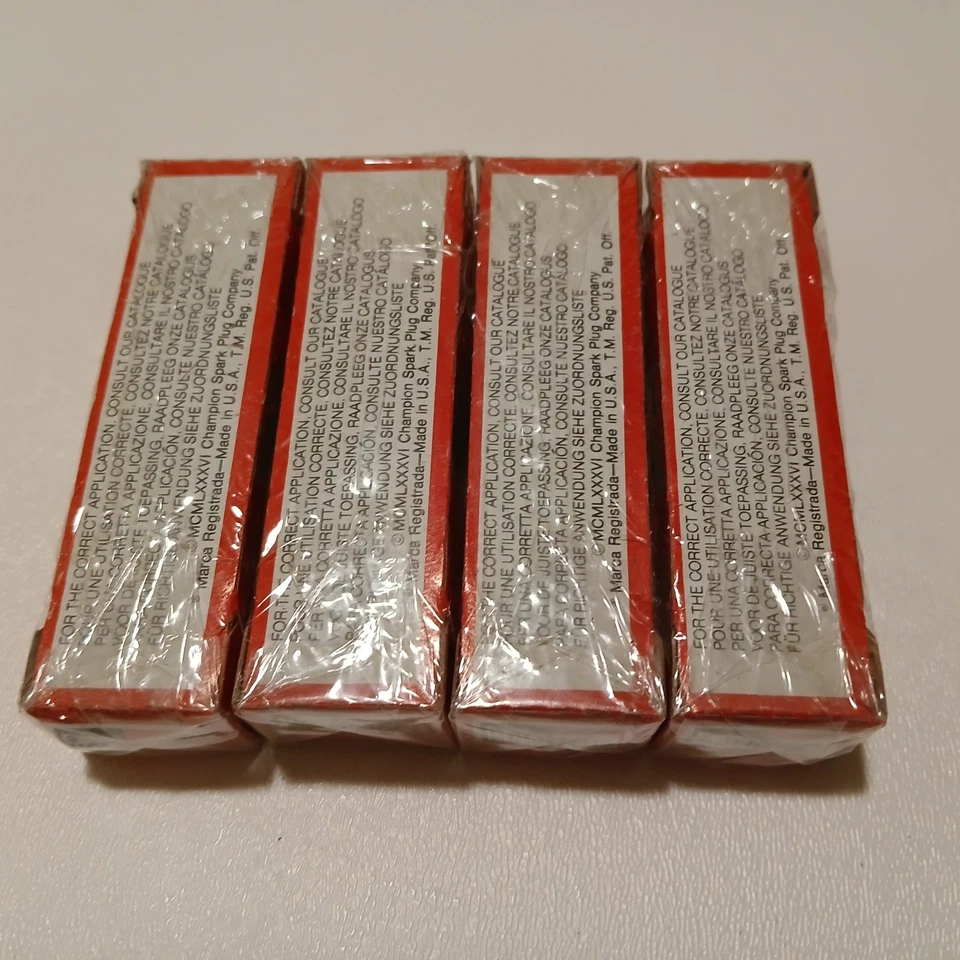 4 Champion RV15YC4 Copper Plus Spark Plugs New - Image 3 of 4