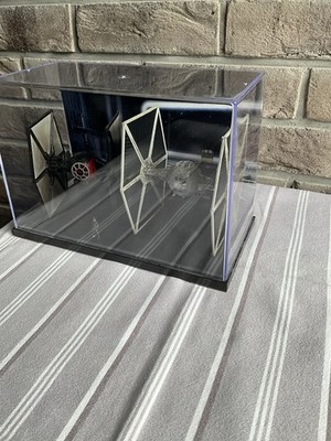 Star Wars Bandai TIE Fighter 1:72 Classic + First Order mit Vitrine - Lesen!!!