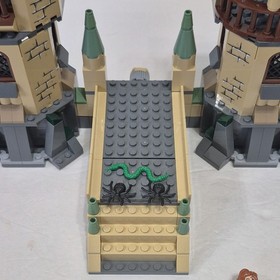 LEGO Harry Potter Deathly Hallows: Hogwarts (4867) w/All Minifigures. No Manual