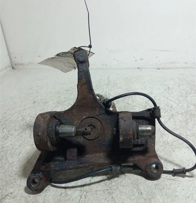 2007-2014 Ford E150 E250 E350 Front Right Passenger Spindle Knuckle Assembly Oem - Image 3 of 4