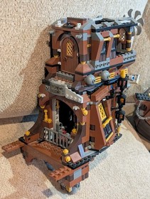 LEGO The LEGO Movie 70810 MetalBeard's Sea Cow Incomplete 