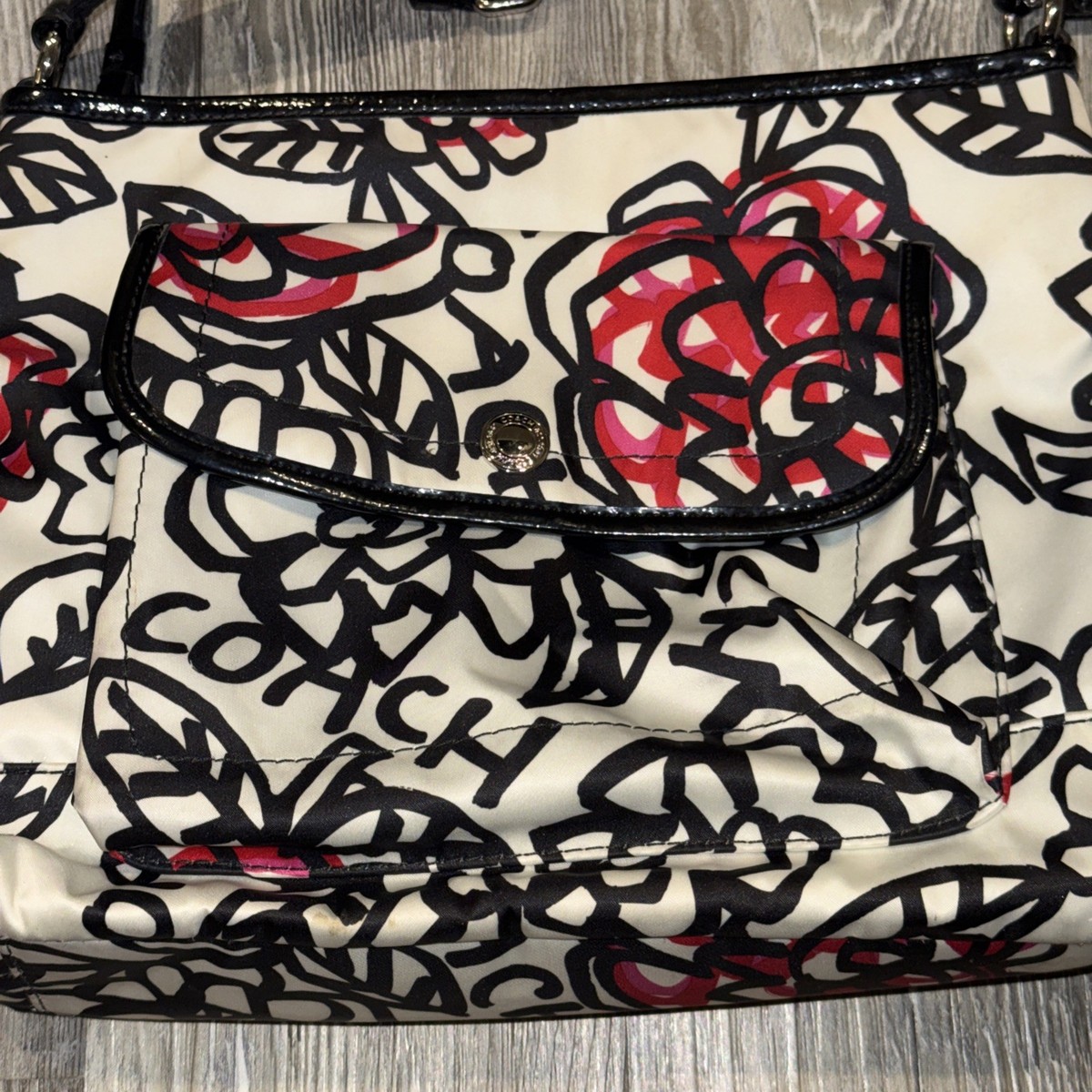 COACH Graffiti Kyra Poppy black white red sateen shoulder