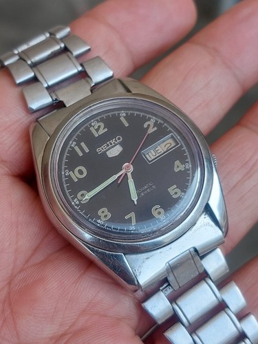 Seiko 5 Vintage Automatic WATCH 17 Jewels Black Dial From Japan