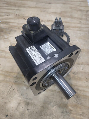 Yaskawa SGMGH-30D2A61 Servo Motor =New Old Stock= UTSAH-B17BB Encoder