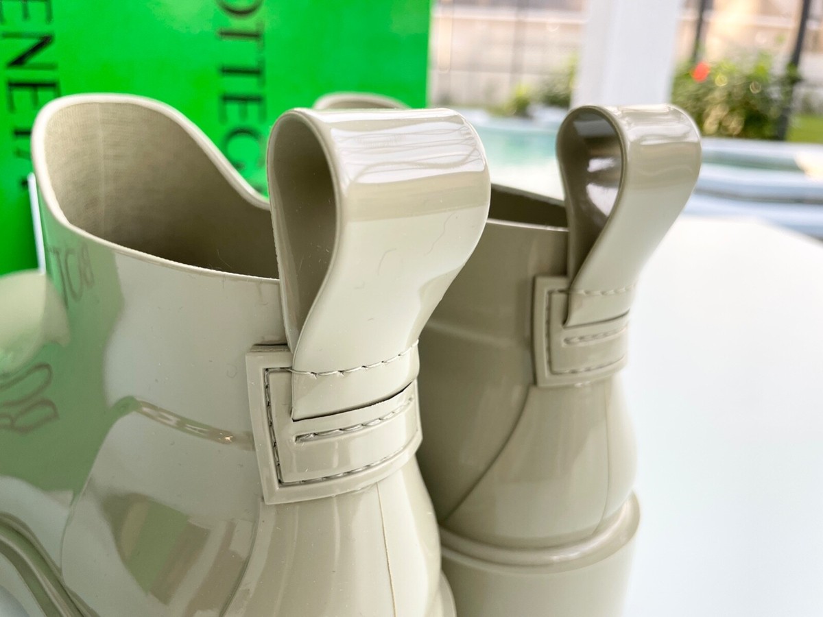 BOTTEGA VENETA Mud Green Shiny Rubber Ankle Rain Boots Size  display picture 2