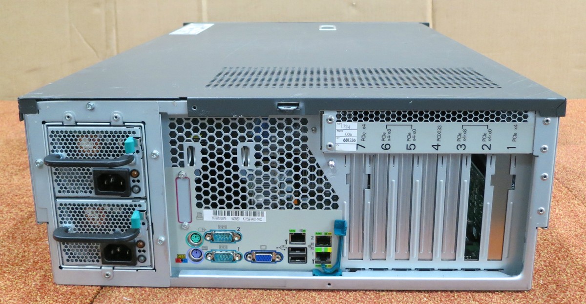 Fujitsu PRIMERGY TX300 S4 Server 2x 2.5GHz Quad-Core XEON E5420