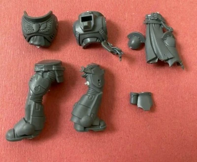 GAMES WORKSHOP Black Templar Primaris Marine Crusader INITIATE TORSO & LEGS (B) - Bits 40K